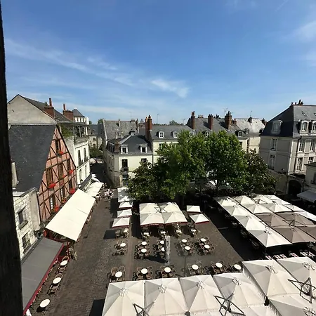 Gites Place Plumereau De Tours Exterior photo